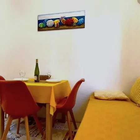 Apartmán Roko - 150 M From The