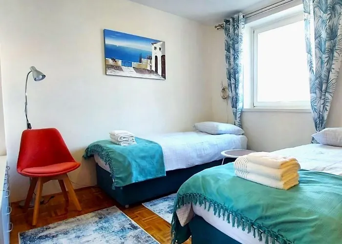 Apartmán Roko - 150 M From The *