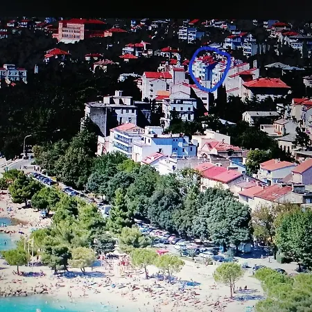 Διαμέρισμα Roko - 150 M From The