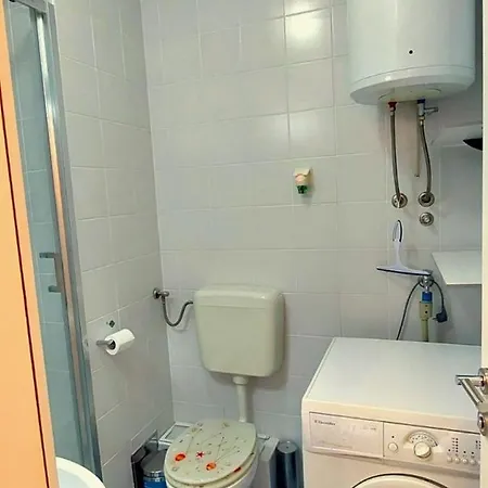 Roko - 150 M From The Διαμέρισμα