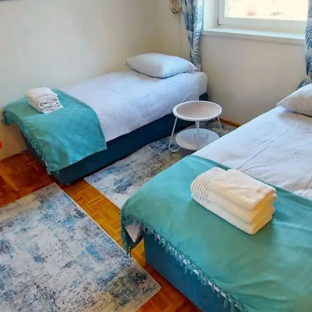 Roko - 150 M From The Crikvenica