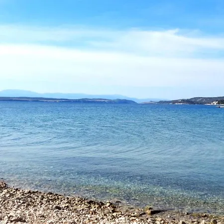 Roko - 150 M From The Daire Crikvenica